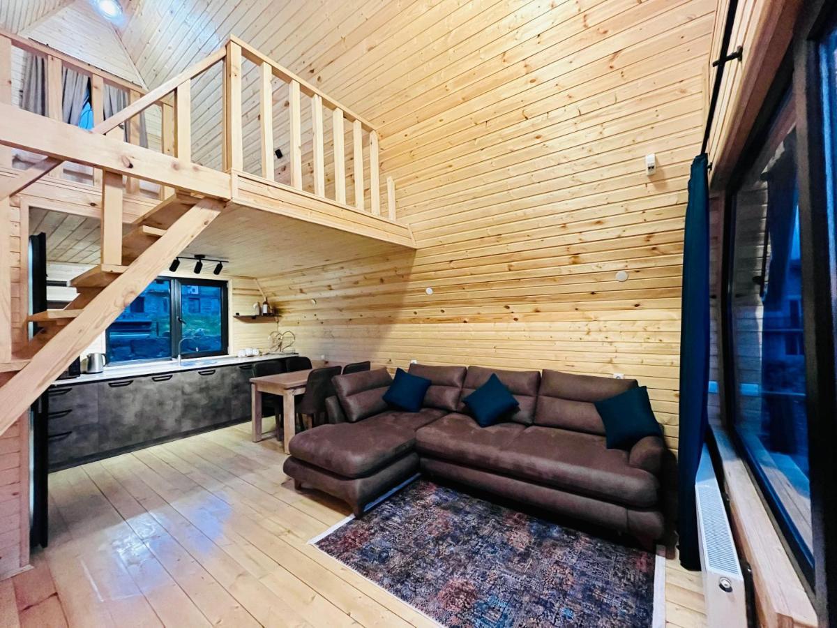 Cottage Carpe Diem كازباجي المظهر الخارجي الصورة